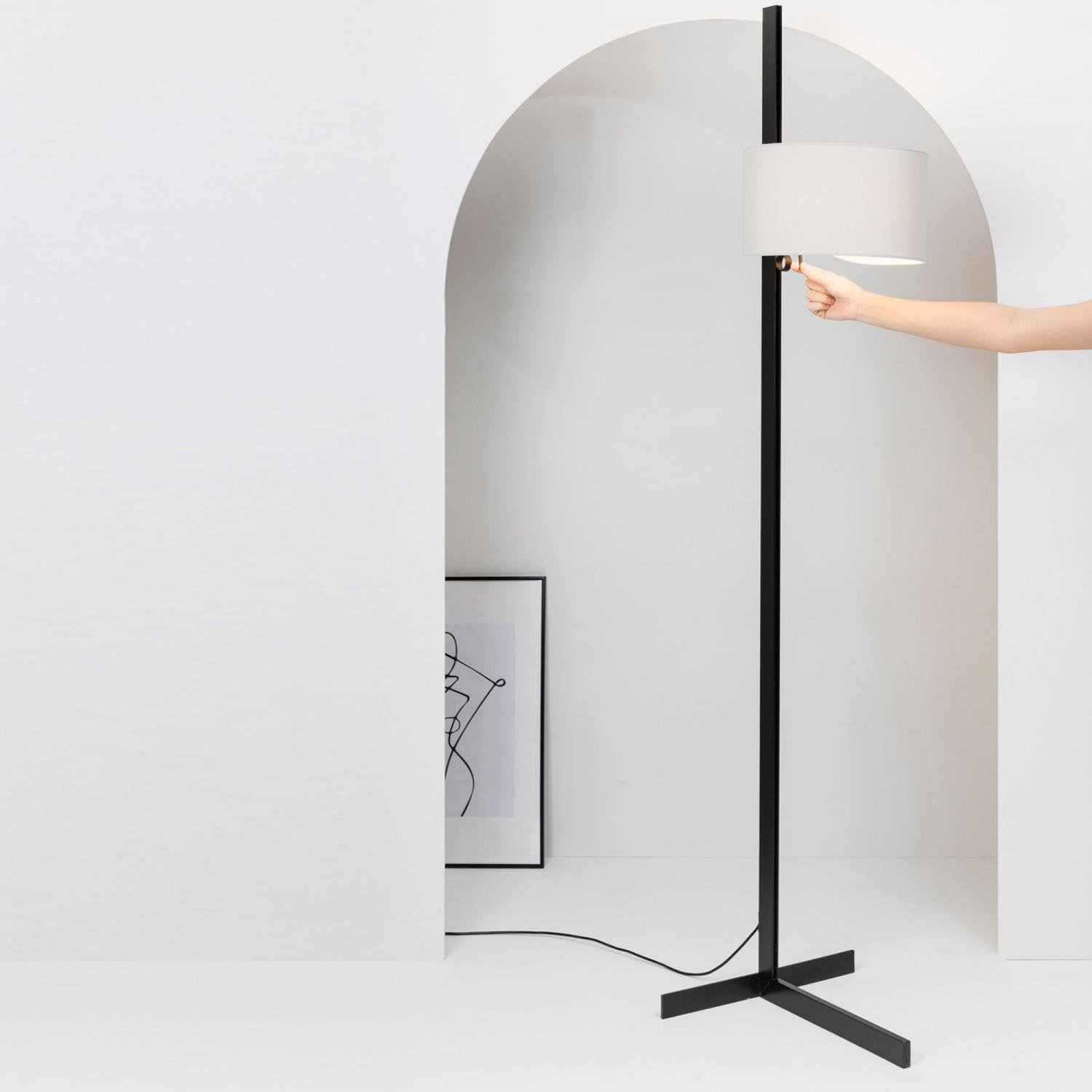 STAND UP stojací lampa, černá a šedá - FARO