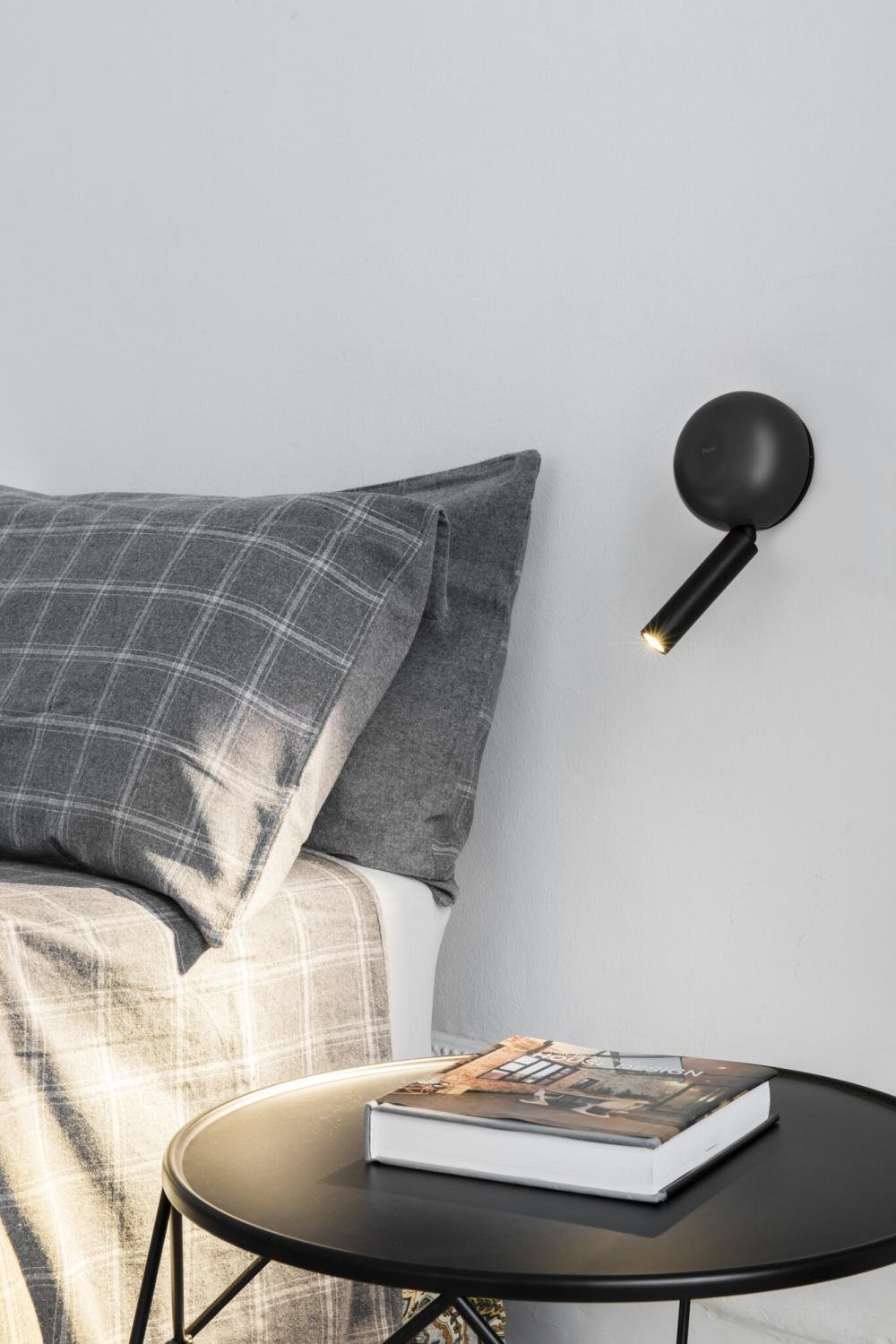 PRESS nástěnná lampa na čtení, černá - FARO