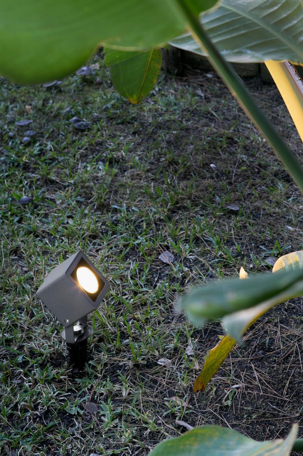 SOBEK LED bodové svítidlo, černá, se zápichem - FARO