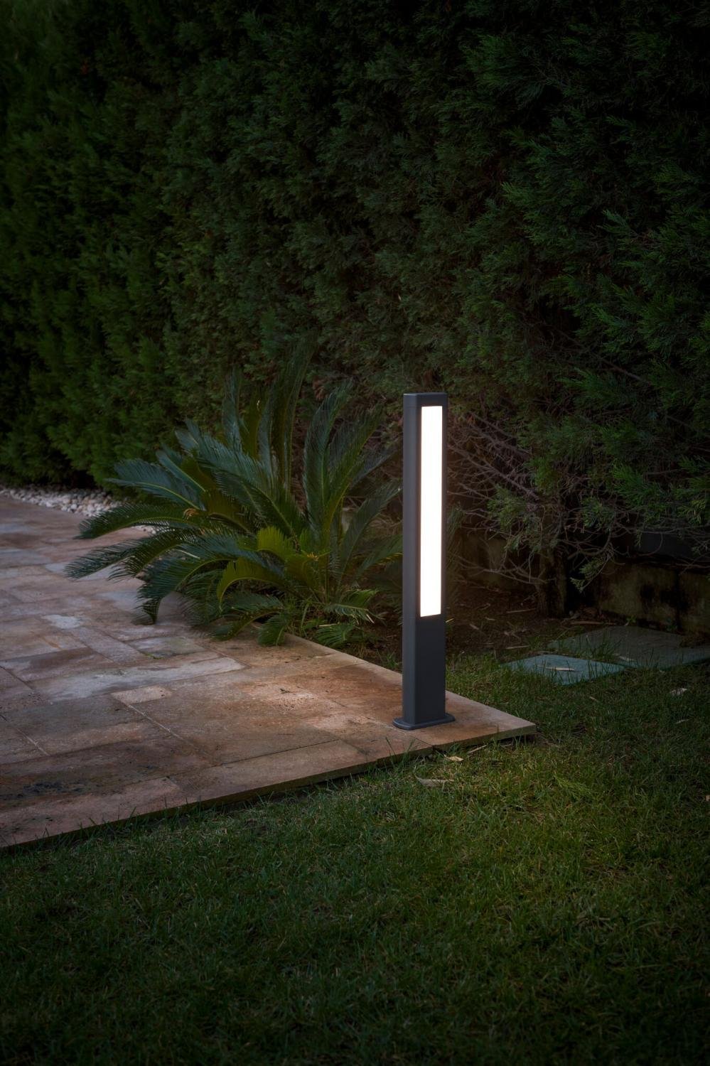 Levně NANDA 800 sloupková lampa, tmavě šedá - FARO
