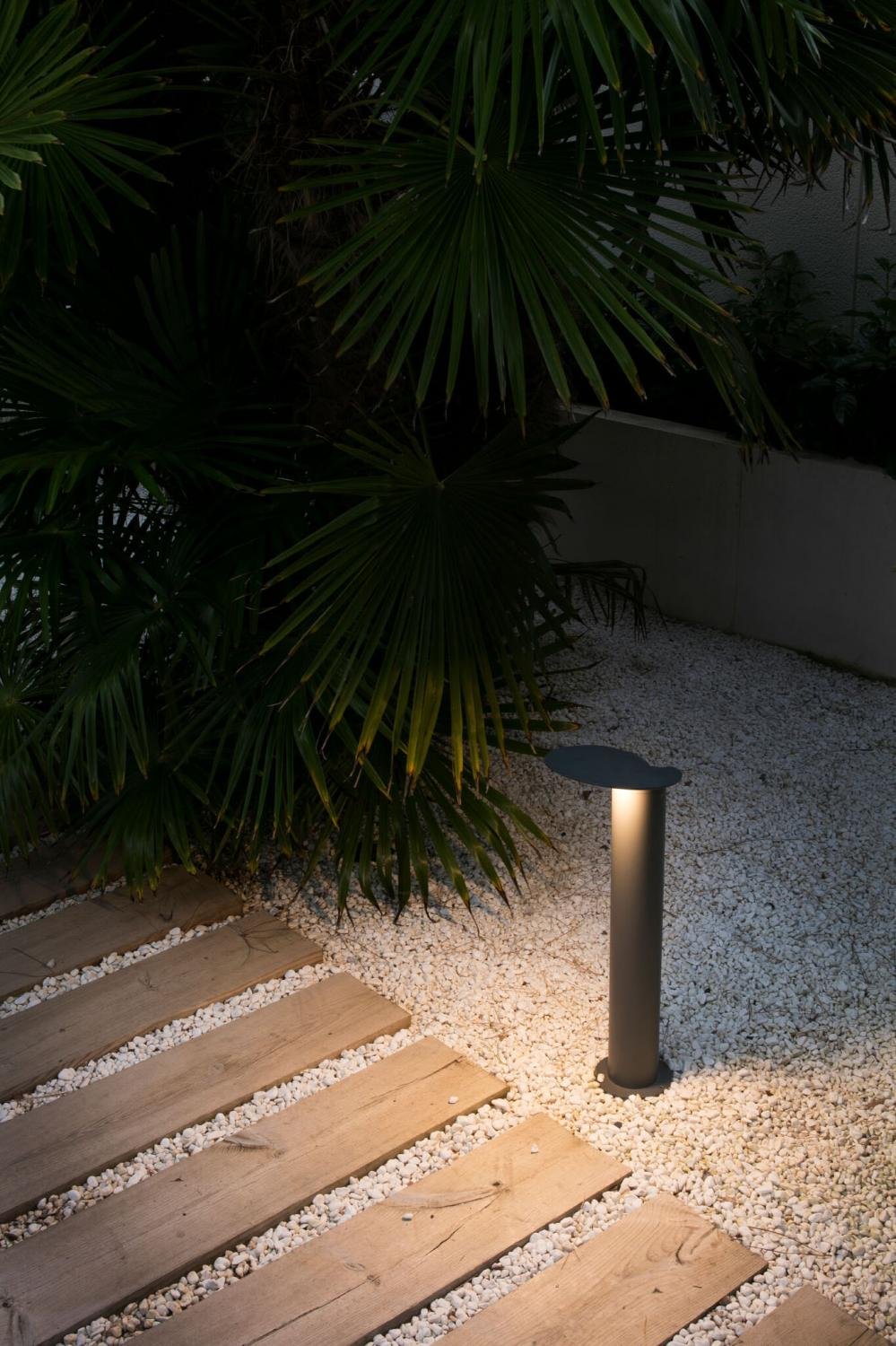 Levně LOTUS 650 sloupková lampa, tmavě šedá - FARO