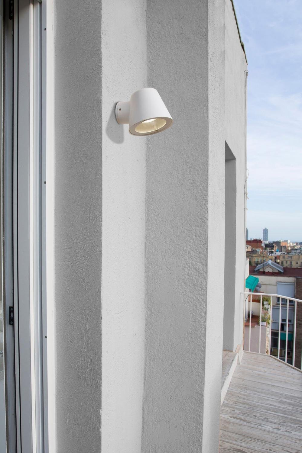 GINA nástěnná lampa, bílá - FARO