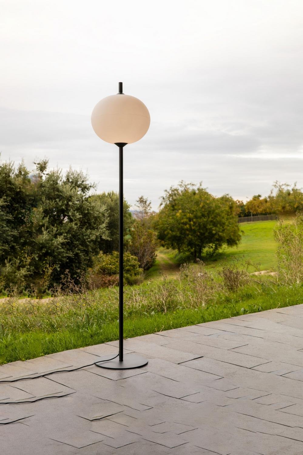 SAIGON šedá/bílá stojací lampa 2M R45 - FARO