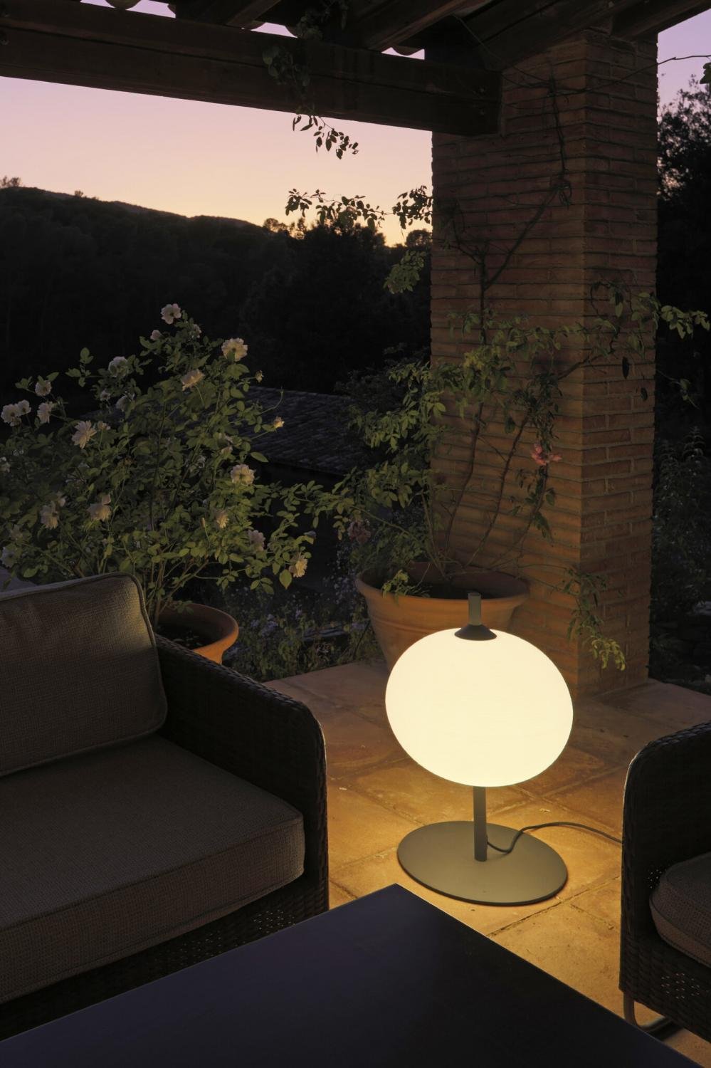 SAIGON šedá/bílá stojací lampa 0,1M R45 - FARO