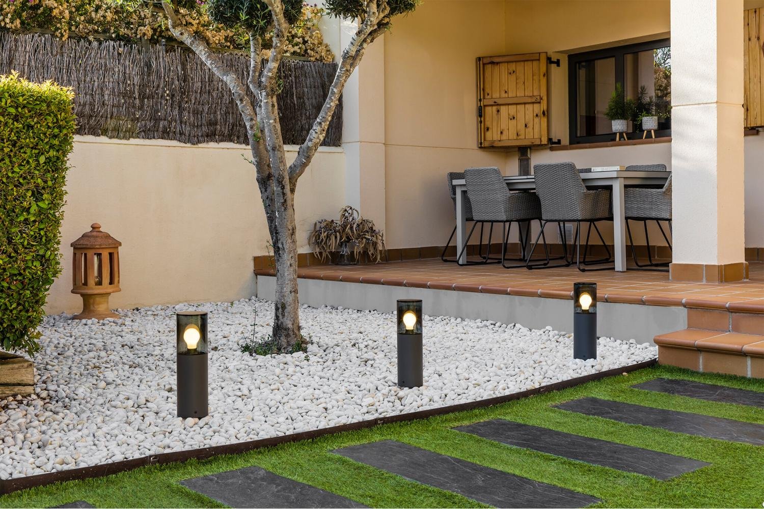 Levně AKCE - KILA 400 sloupková lampa, tmavě šedá, kouřová - FARO