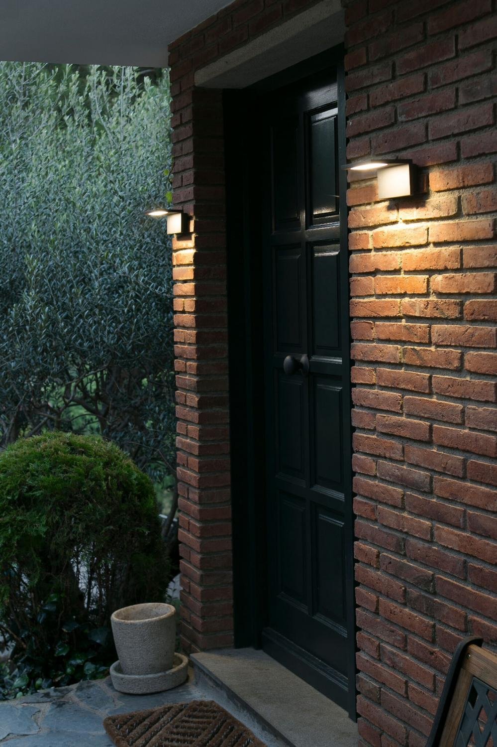 ELE nástěnná lampa, tmavě šedá - FARO