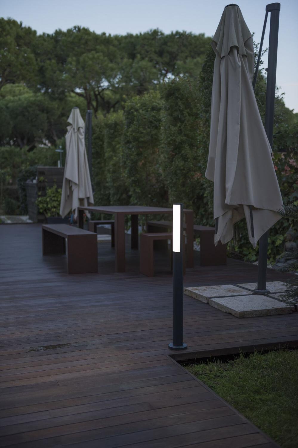 Levně BERET 900 sloupková lampa, tmavě šedá - FARO