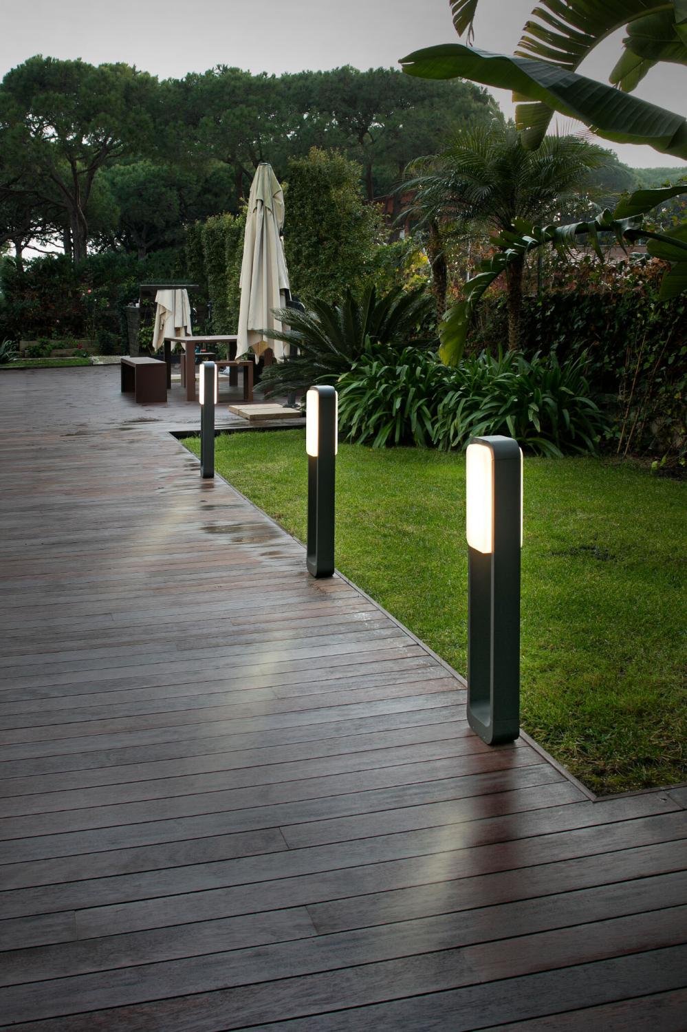 STICKER sloupková lampa, tmavě šedá - FARO