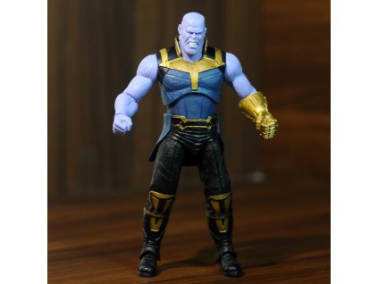 figurka Thanos
