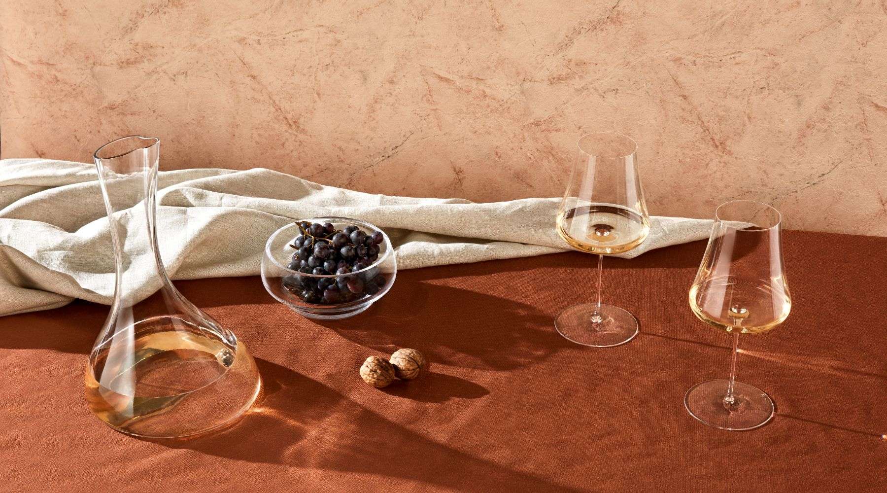 NUDE Glass Stem Zero Volcano — pohár na biele víno