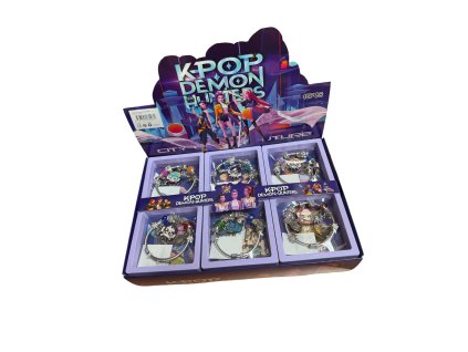 k-pop-demon-hunters-huntrix-naramok--nahodny-kus-