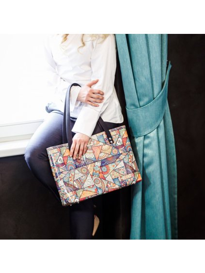 Grace no. 41 / Celokoženková