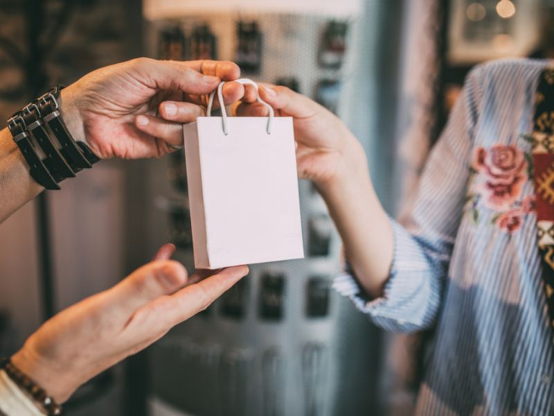 Hľadáte praktický darček?