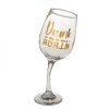 Vtipny pohar na vino Drunk Again – ohnuty pohar