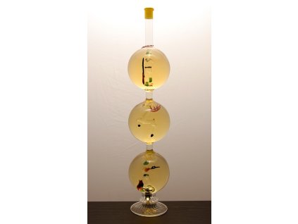 Vínna studňa s figúrou 3 guľe - poľovník