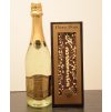 Šumivé víno so zlatými lupienkami Happy Birthday 70 + čokoláda K narodeninám
