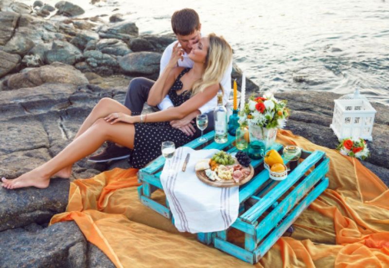 Požiadaj ju o ruku originálne s personalizovaným vínom