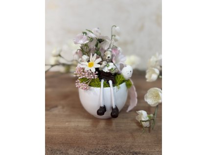 Veľkonočný aranžmán zo zajkom