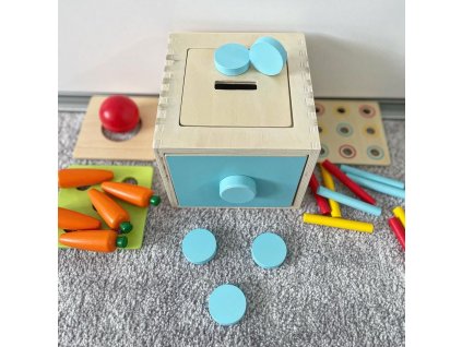 montessori box1