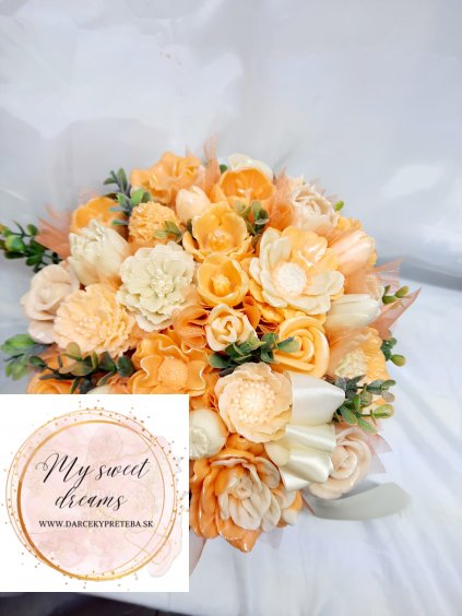 Mydlová kytica - miešané kvety oranžovo - béžové