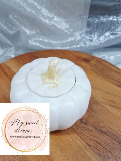 Tekvica šperkovnica