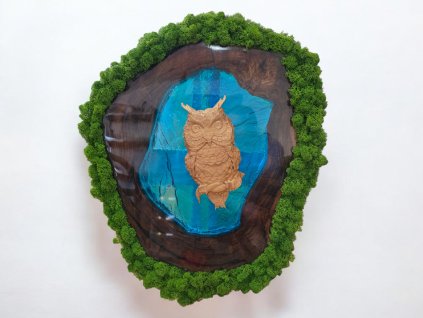 Luxusný led obraz z orechového dreva – Nočná strážkyňa Sova (54 x 62 cm)