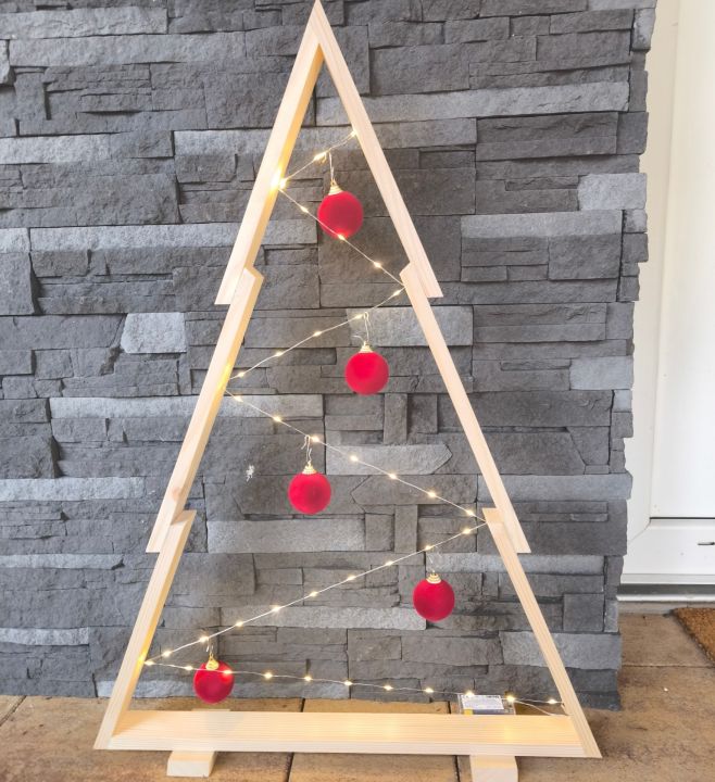 Už tento víkend nás môžete vidieť na vianočných trhoch v Spišskej Novej Vsi. 💥💥💥