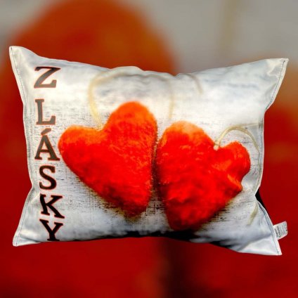Vankúš Z lásky srdcia