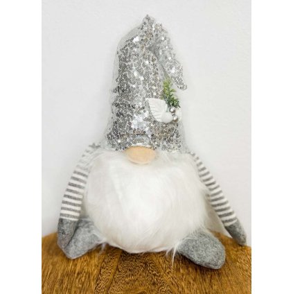 vianocny trpaslik skriatok strieborny