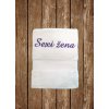 Vyšívaná osuška s nápisom Sexi žena