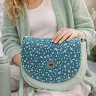 Začni rok s malou kabelkou 🩷 DEJ FOLLOW NAŠEMU PROFILU a sleduj více ze zákulisí 👉 #kabelka #bags #inspiration...