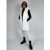 Bílá dlouhá teplá prošívaná vesta s kapucí a kožíškem 48041