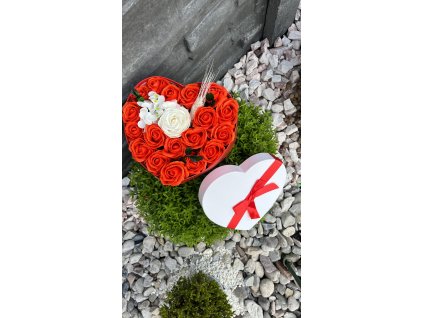 Mýdlová kytice srdičko velké