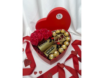 STŘEDNÍ SRDCE Moët & Chandon Impérial Brut