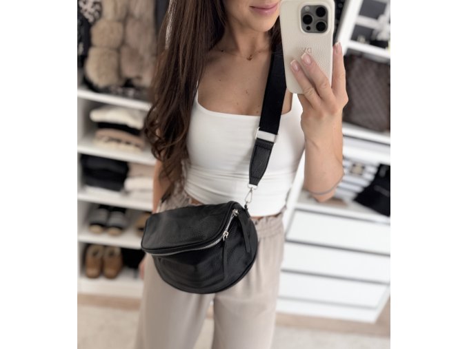 Kabelka crossbody ,,Lavi,, černá