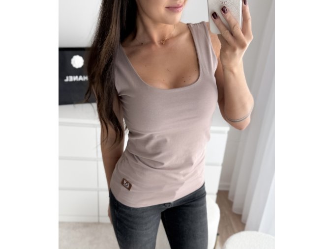 Facetune 21 05 2025 16 00 51