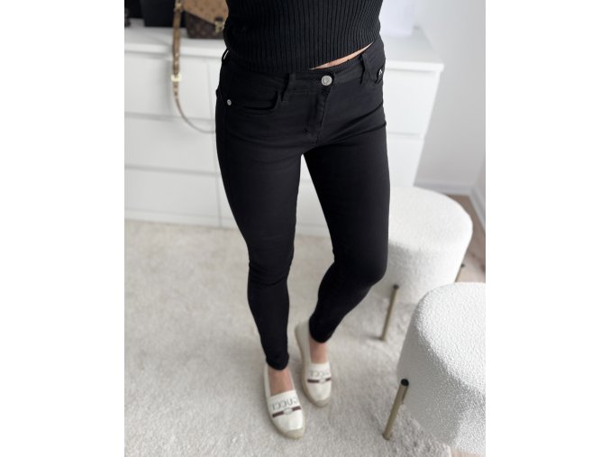 Džíny ,,Black,,