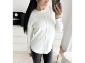 Facetune 31 10 2024 15 34 25
