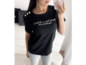 Facetune 19 04 2025 16 19 35