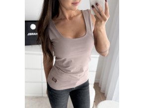 Facetune 21 05 2025 16 00 51