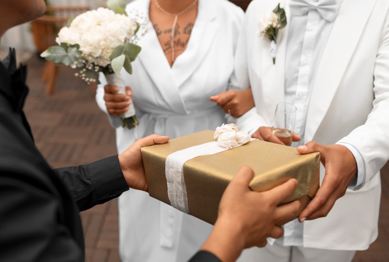 Dárek pro novomanžele
