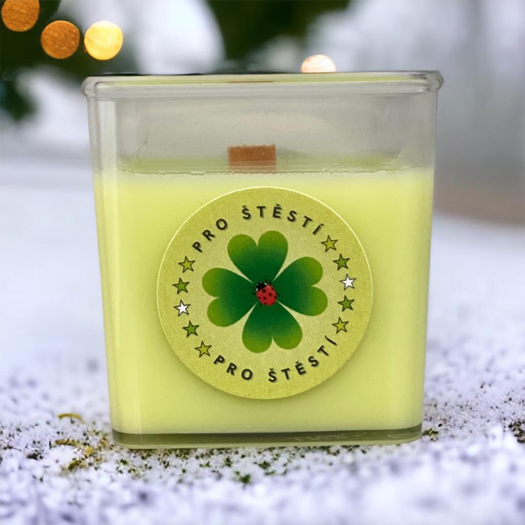 Vonná svíčka pro štěstí