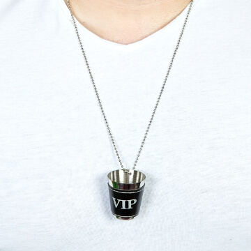 Panák na řetízku VIP