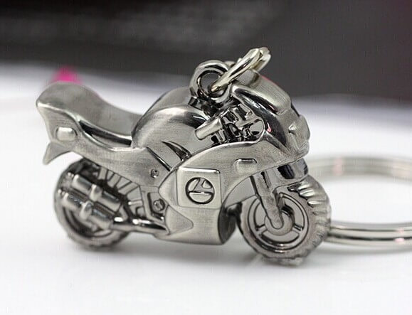 Přívěsek na klíče motorka
