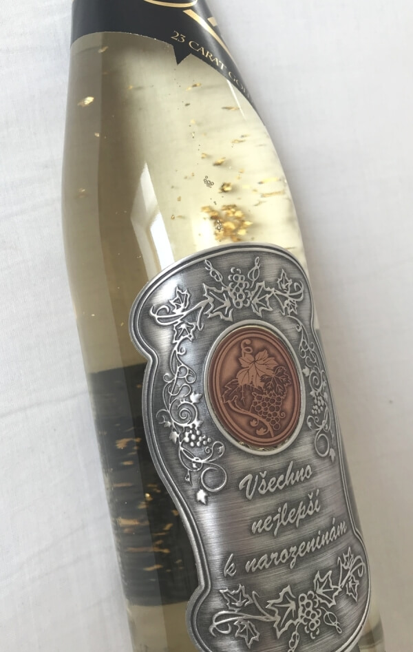 Zlaté šumivé narozeninové