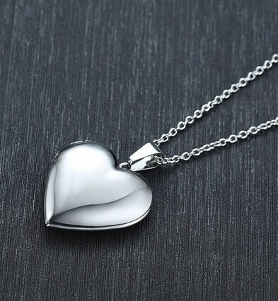 Otevírací medailon srdce