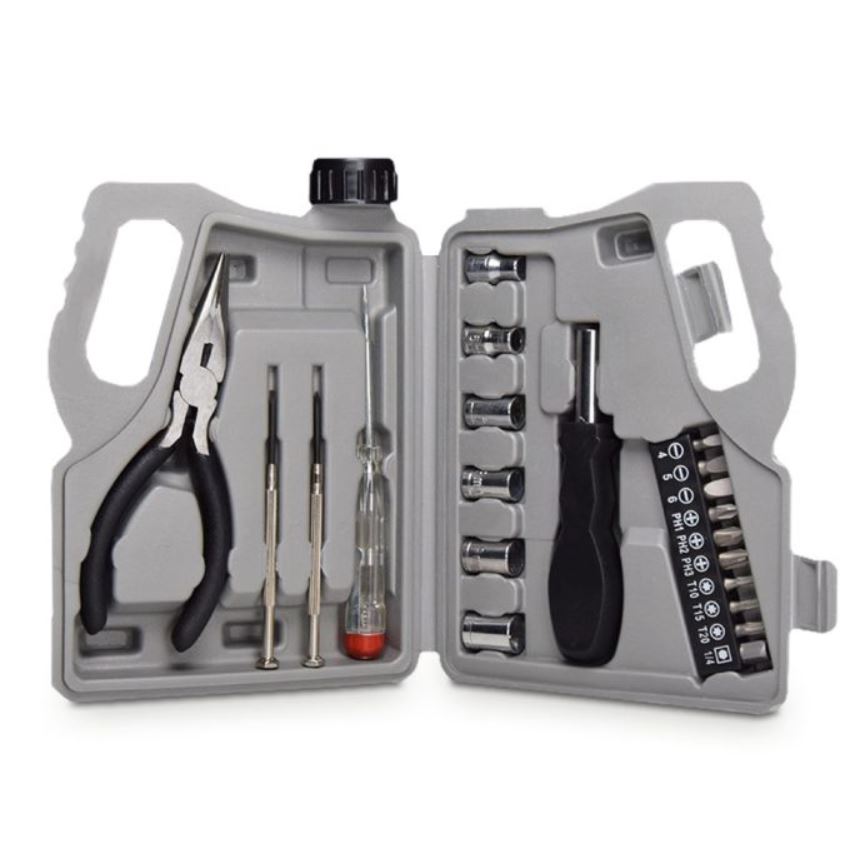 Sada nářadí v kanystru