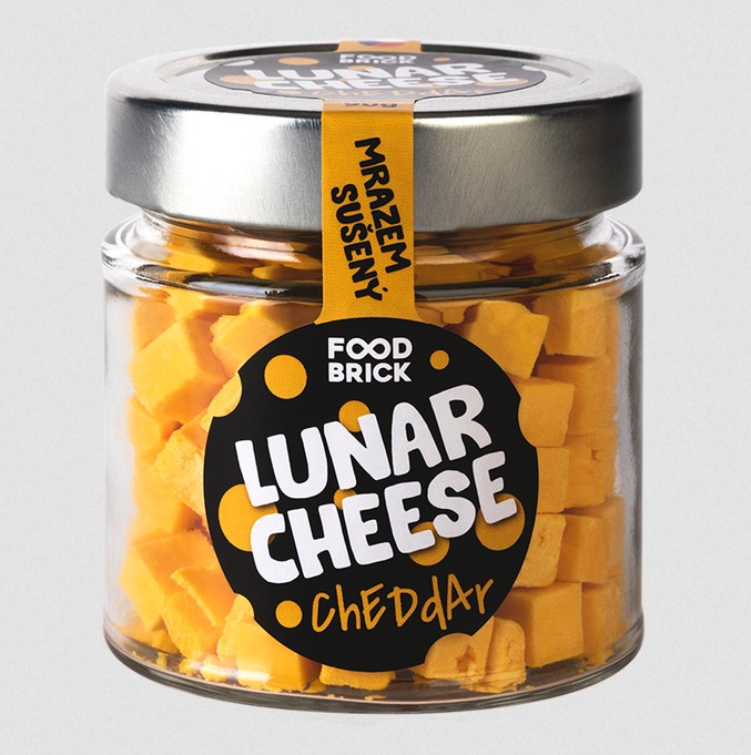 LUNAR CHEESE Cheddar