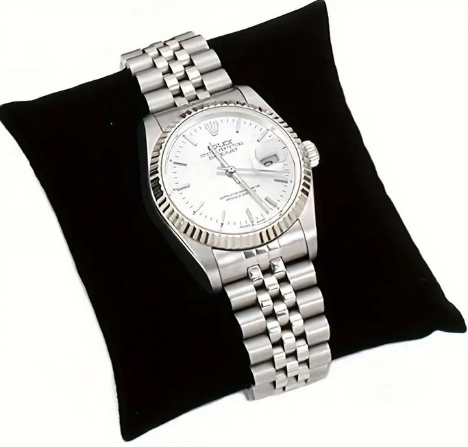 Polštářek na hodinky a šperky – černý