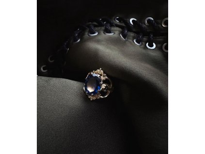 Jarmilé pozlacený prsten QUEENY s modrým kamenem